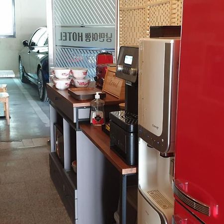 Stay Romantictrip_Hostel Gyeongju Buitenkant foto